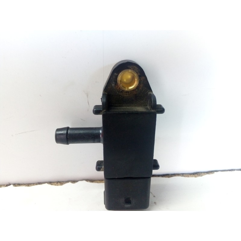 Recambio de sensor presion para opel insignia sports tourer 2.0 16v cdti referencia OEM IAM 55566186  