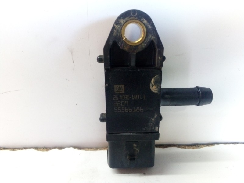 Recambio de sensor presion para opel insignia sports tourer 2.0 16v cdti referencia OEM IAM 55566186  