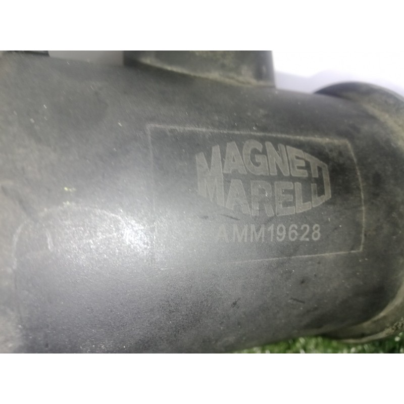 Recambio de caudalimetro para bmw serie 3 berlina (e46) 1.9 cat referencia OEM IAM AMM19628  