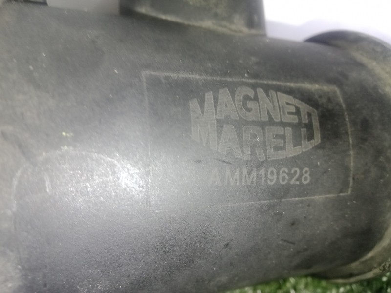 Recambio de caudalimetro para bmw serie 3 berlina (e46) 1.9 cat referencia OEM IAM AMM19628  