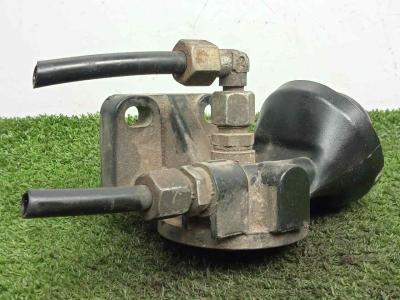 Recambio de soporte filtro gasoil para iveco eurocargo 5.9 diesel referencia OEM IAM 98432328  