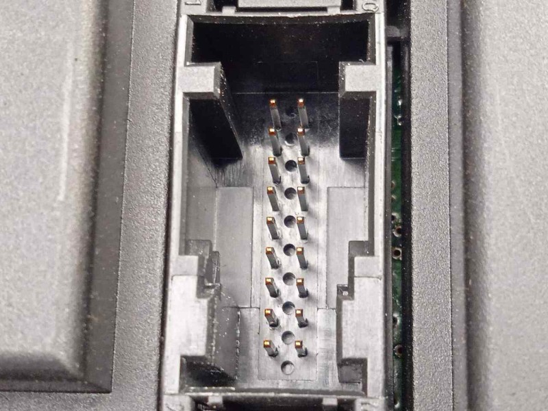 Recambio de cuadro instrumentos para bmw serie 1 berlina (e81/e87) 118d referencia OEM IAM 102495293-918704602  