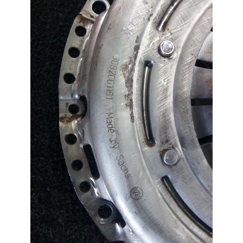 Recambio de kit embrague para subaru forester s12 2.0 diesel cat referencia OEM IAM 3082001181-1878005084  