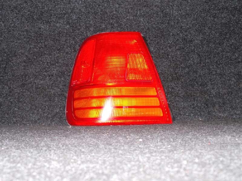 Recambio de piloto trasero izquierdo para suzuki swift sf berlina (ea) 1.6 g referencia OEM IAM   