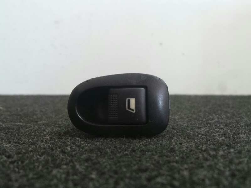 Recambio de mando elevalunas trasero izquierdo para peugeot 406 berlina (s1/s2) 2.0 hdi referencia OEM IAM   