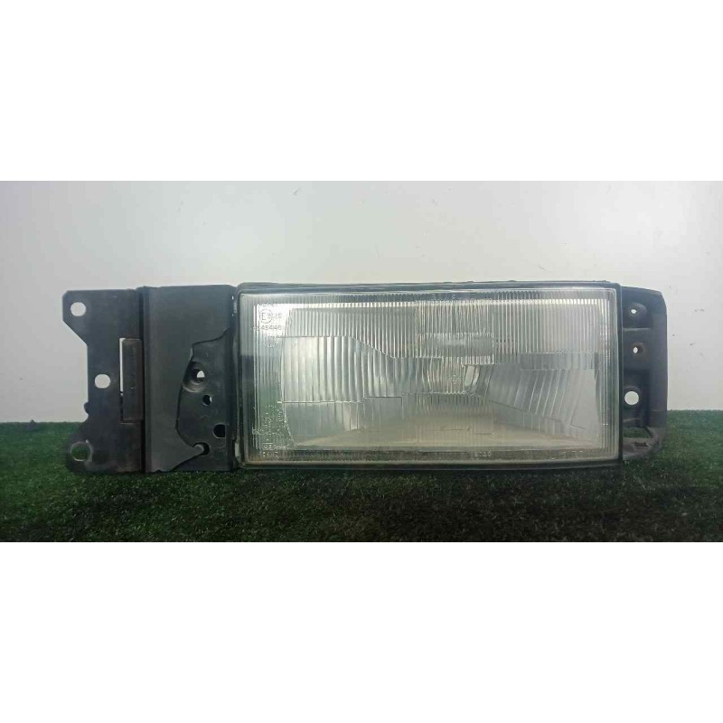 Recambio de faro izquierdo para iveco eurocargo 5.9 diesel referencia OEM IAM 500340408  