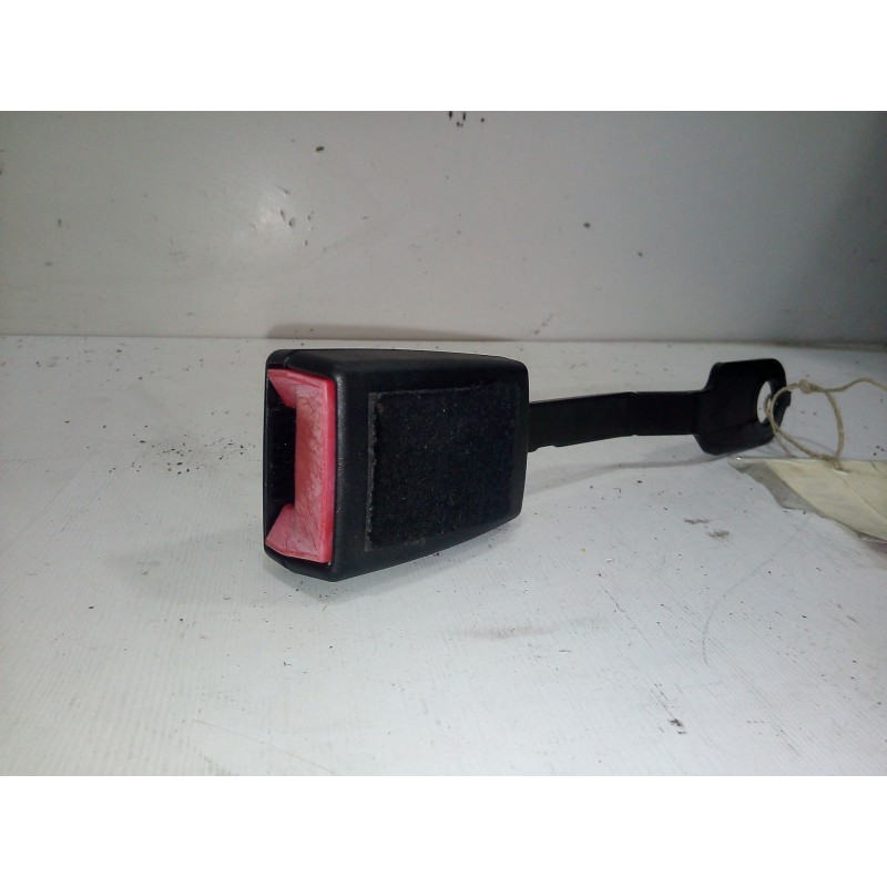 Recambio de cinturon seguridad delantero derecho para citroën c3 1.1 referencia OEM IAM 9687393080  ENGANCHE