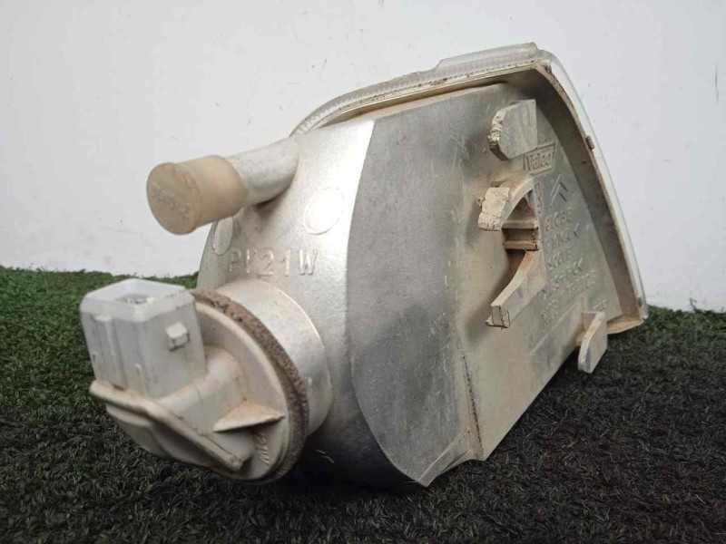 Recambio de piloto delantero izquierdo para citroën saxo 1.1 referencia OEM IAM   