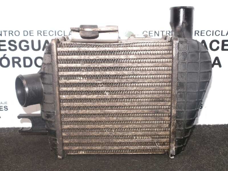 Recambio de intercooler para hyundai tucson (jm) 2.0 crdi cat referencia OEM IAM 282702725X 203X300X90 