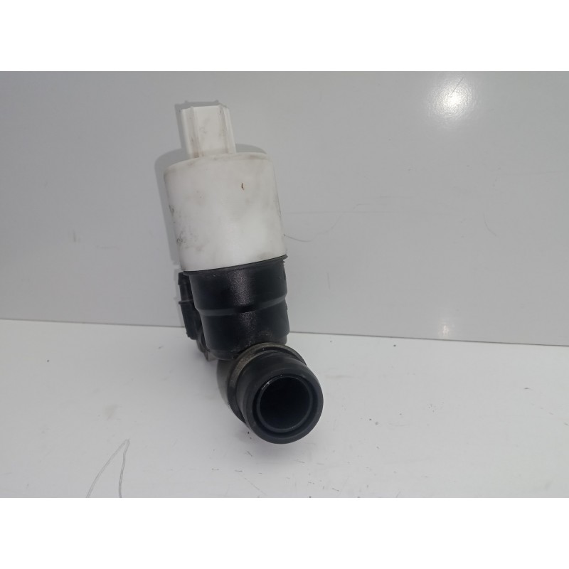 Recambio de bomba limpia para ford c-max 2.0 tdci cat referencia OEM IAM BK2117K624BA-AV6117K624AA  