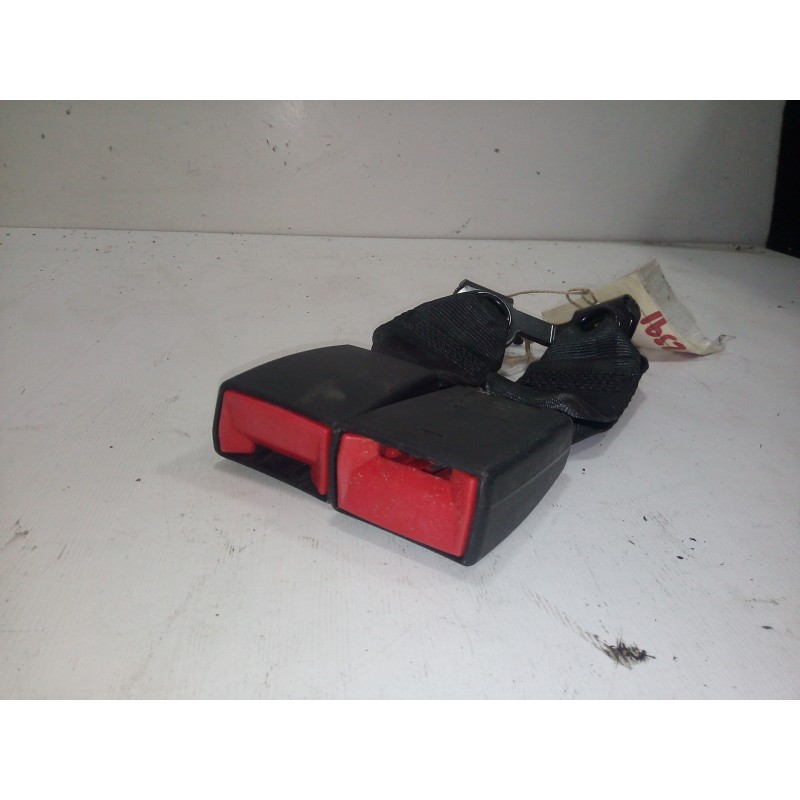 Recambio de cinturon seguridad trasero para citroën c3 1.1 referencia OEM IAM 9681958880  