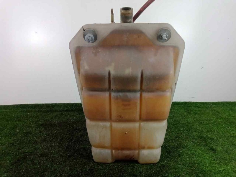 Recambio de deposito expansion para iveco eurocargo 5.9 diesel referencia OEM IAM 98426669  