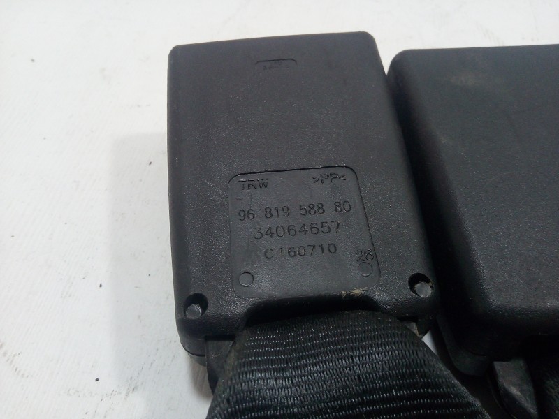 Recambio de cinturon seguridad trasero para citroën c3 1.1 referencia OEM IAM 9681958880  