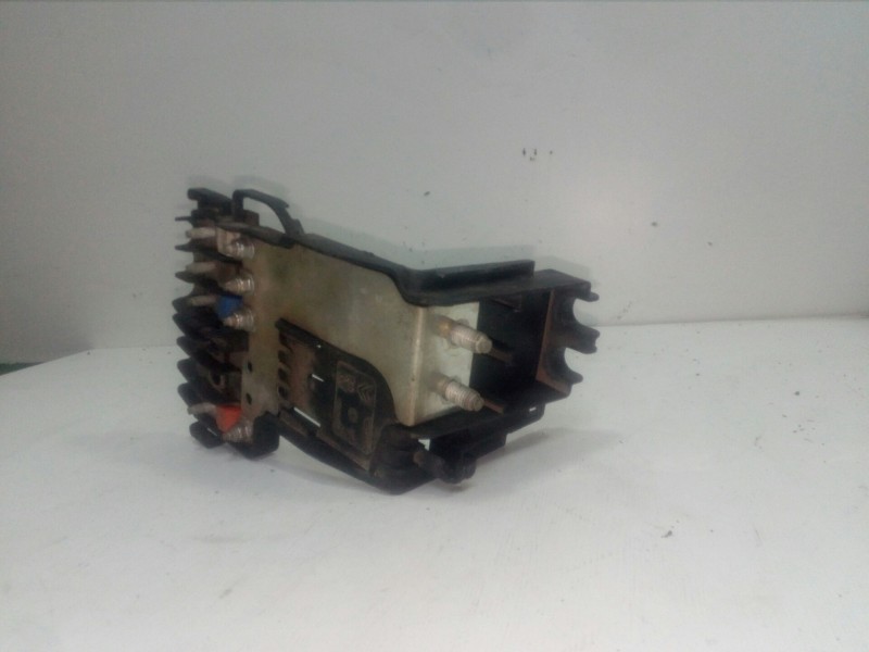 Recambio de caja reles / fusibles para citroën c4 berlina 1.6 16v referencia OEM IAM 9662286180  