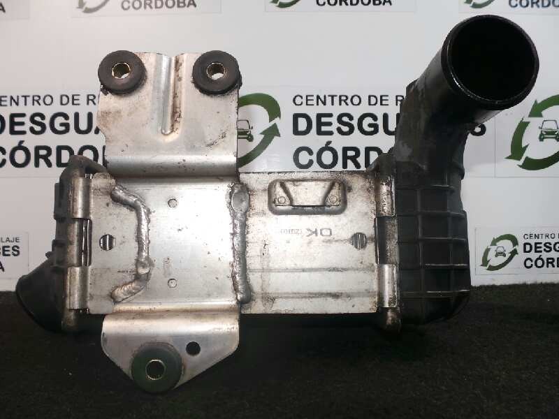 Recambio de intercooler para hyundai tucson (jm) 2.0 crdi cat referencia OEM IAM 282702725X 203X300X90 