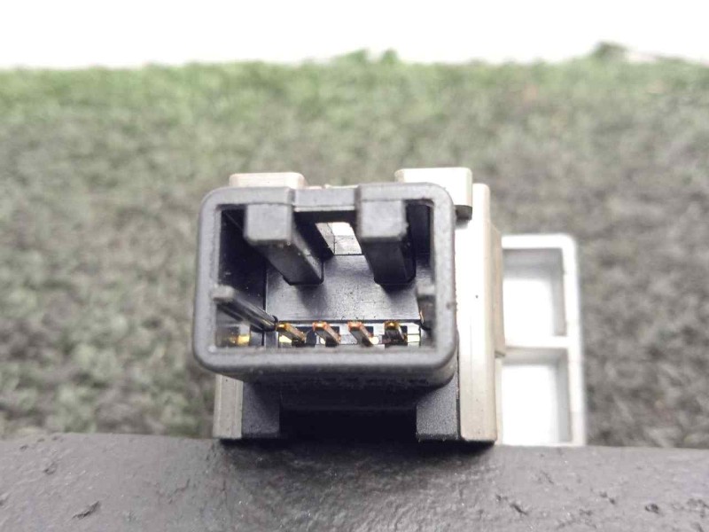 Recambio de mando esp para subaru forester s12 2.0 diesel cat referencia OEM IAM SINREFERENCIA 4.PINES 