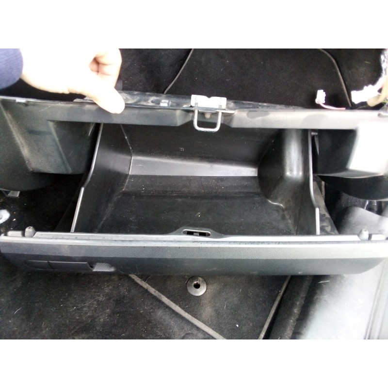 Recambio de guantera para mazda cx-7 (er) 2.2 turbodiesel cat referencia OEM IAM   