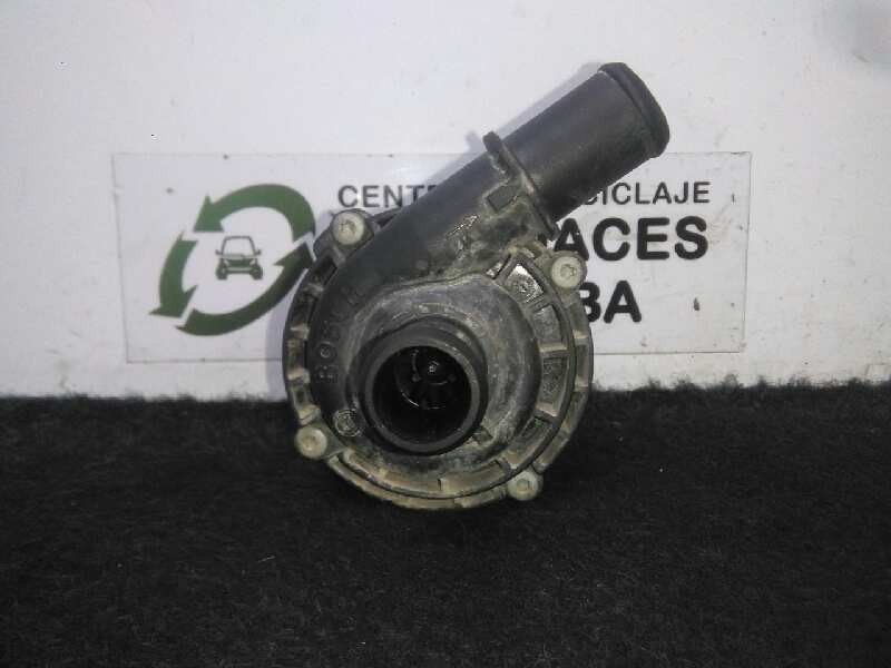 Recambio de bomba agua para renault laguna iii 2.0 dci diesel cat referencia OEM IAM SINREFERENCIA ELECTRICA 