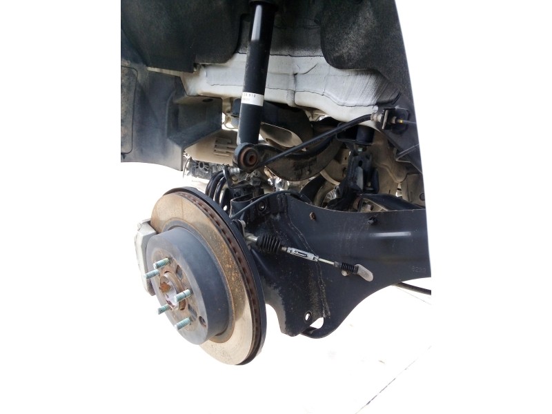 Recambio de mangueta trasera derecha para mazda cx-7 (er) 2.2 turbodiesel cat referencia OEM IAM   