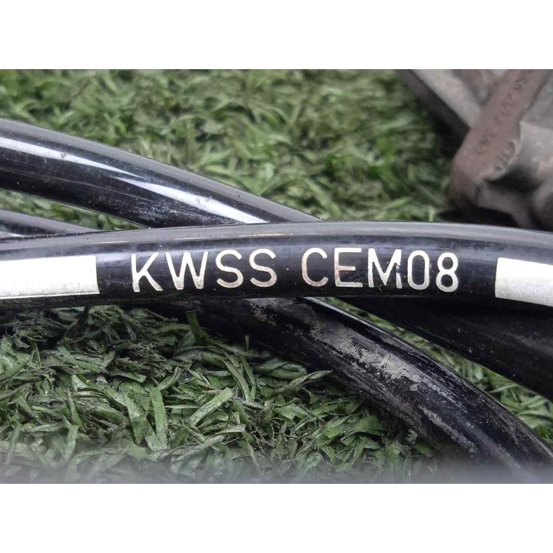 Recambio de sensor para peugeot partner kasten 1.6 blue-hdi fap referencia OEM IAM 9813764880-KWSSCEM08 SENSOR.ABS 2.PINES