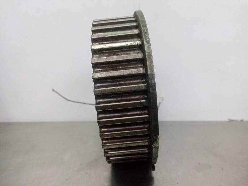 Recambio de polea arbol levas para toyota avensis verso (m20) 2.0 turbodiesel cat referencia OEM IAM   