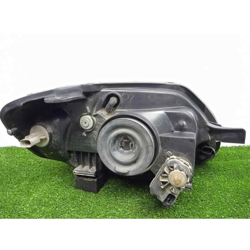 Recambio de faro izquierdo para hyundai accent (lc) 1.3 cat referencia OEM IAM  03-07 AMBAR