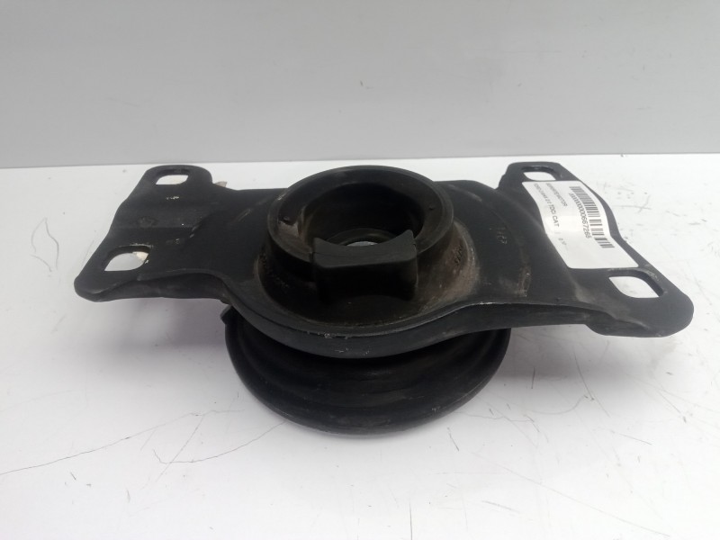 Recambio de soporte motor para ford c-max 2.0 tdci cat referencia OEM IAM 5N517M121KD  