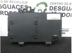 Recambio de caja reles / fusibles para opel astra h berlina 1.4 16v referencia OEM IAM 13206762-5DK00866932   2