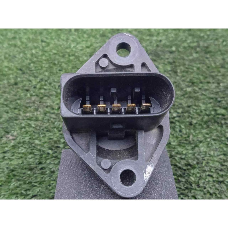 Recambio de caudalimetro para volkswagen caddy ka/kb (2k) 2.0 sdi referencia OEM IAM F00C262055 BOSCH 5.PINES