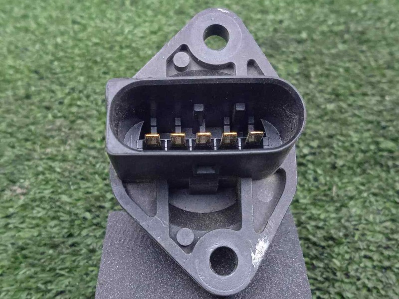 Recambio de caudalimetro para volkswagen caddy ka/kb (2k) 2.0 sdi referencia OEM IAM F00C262055 BOSCH 5.PINES