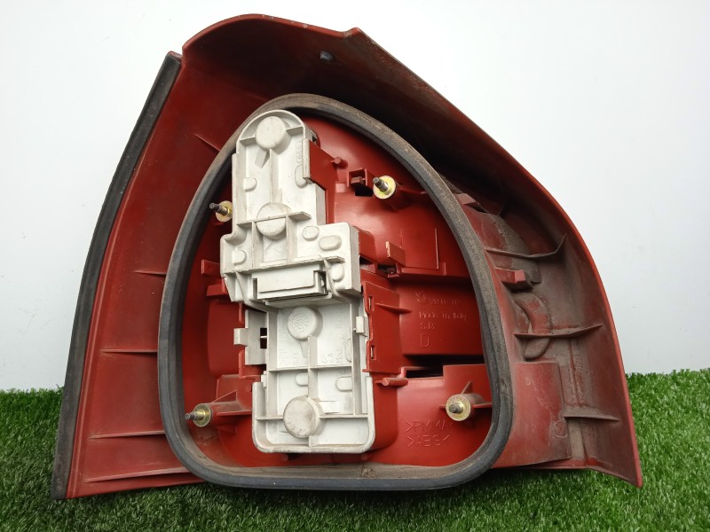 Recambio de piloto trasero derecho para audi a3 (8l) 1.9 tdi referencia OEM IAM  96-00 