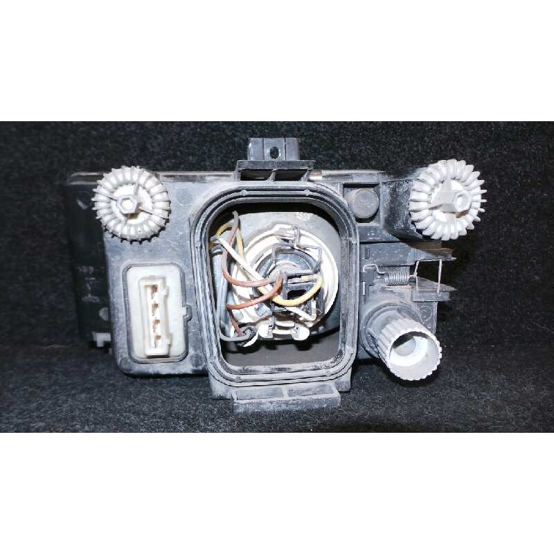 Recambio de faro derecho para seat ibiza (6k) 1.05 cat (aau) referencia OEM IAM  6K. 93-96