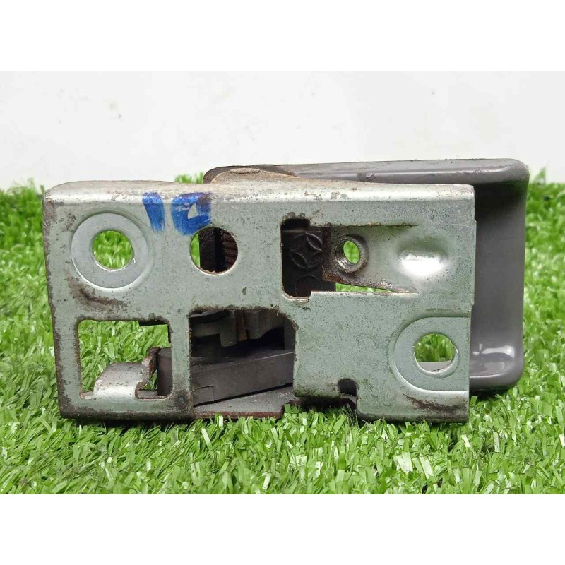 Recambio de maneta interior delantera izquierda para nissan cabstar - e 3.0 td 110 referencia OEM IAM   