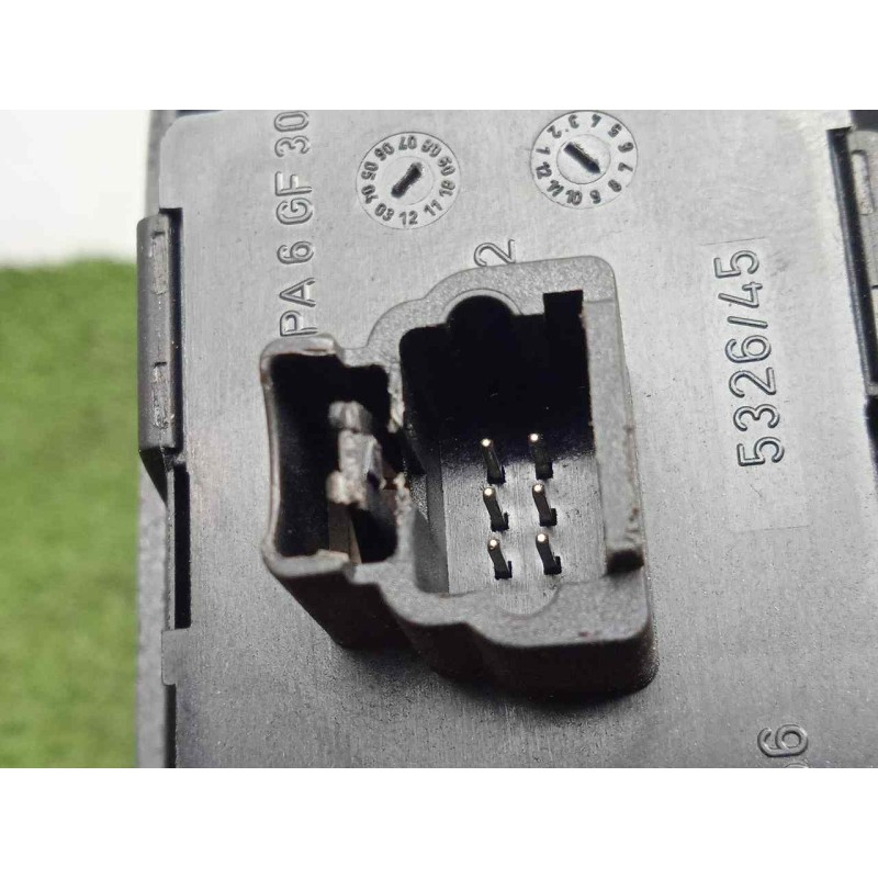 Recambio de mando elevalunas delantero izquierdo para peugeot 407 1.6 hdi referencia OEM IAM 96468704XT 4.BOTONES 