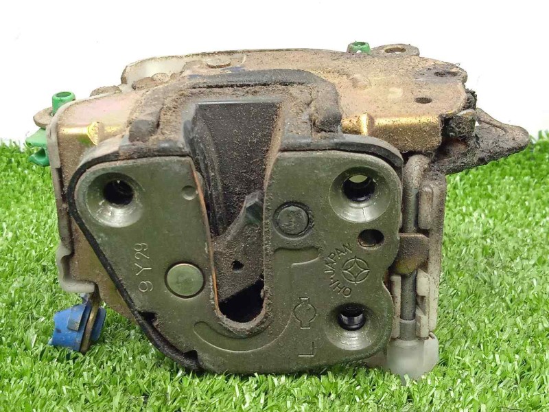 Recambio de cerradura puerta delantera izquierda para nissan cabstar - e 3.0 td 110 referencia OEM IAM  98-06 