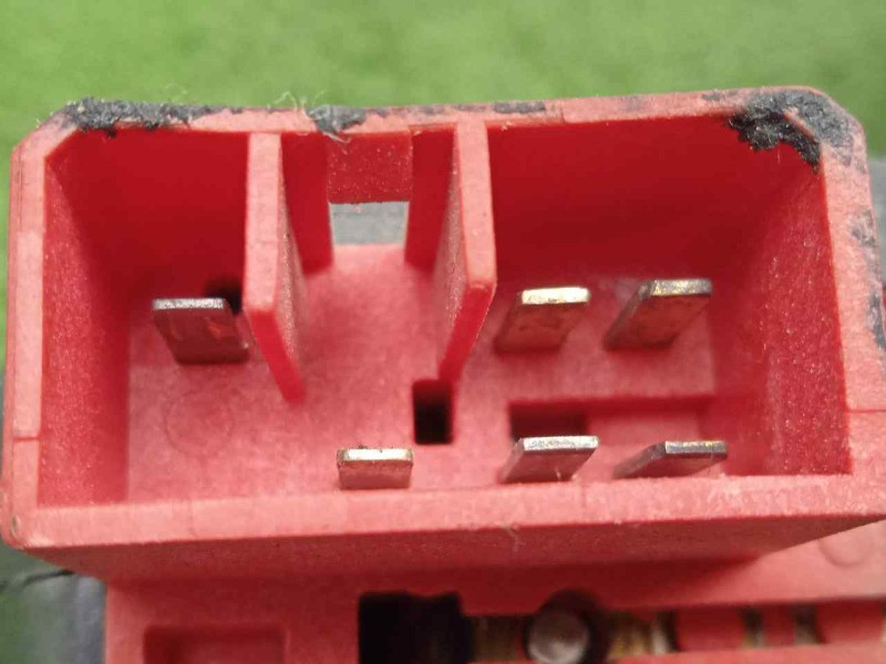 Recambio de mando limpia para iveco eurocargo 5.9 diesel referencia OEM IAM 93160486  