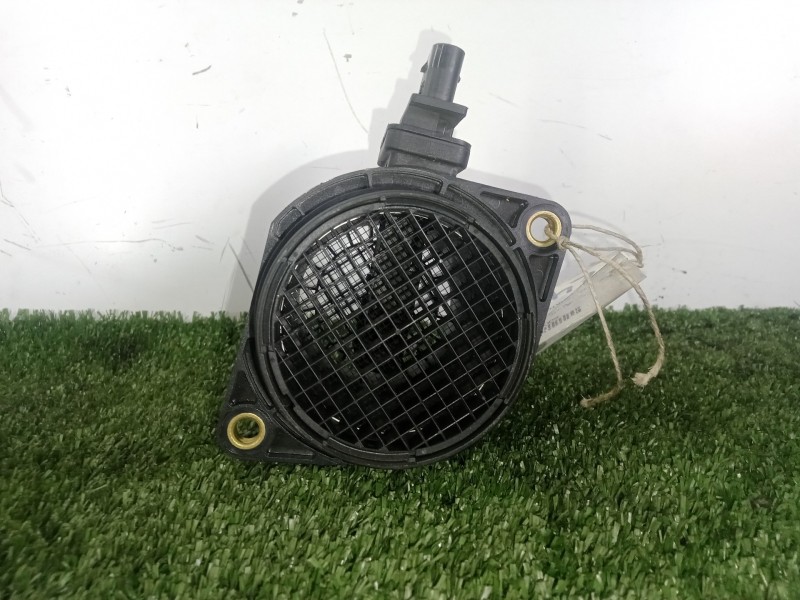 Recambio de caudalimetro para kia cerato referencia OEM IAM 0281002723  281642A401