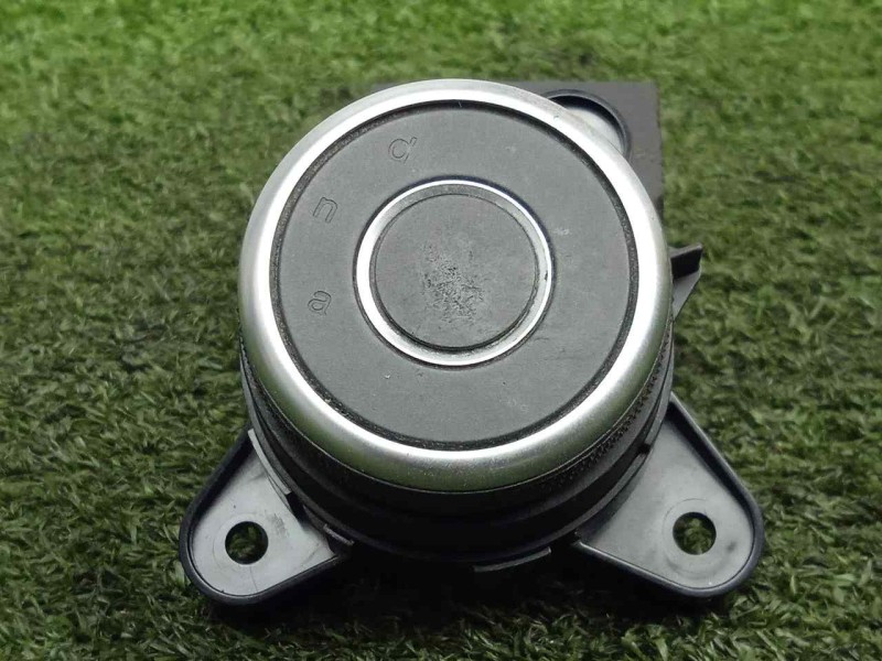 Recambio de mando multifuncion para alfa romeo stelvio (630) 2.2 jtdm cat referencia OEM IAM 156158322  