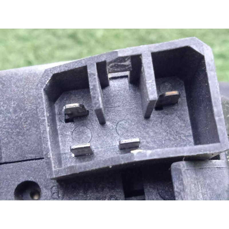 Recambio de interruptor luces para iveco eurocargo 5.9 diesel referencia OEM IAM 93160488  