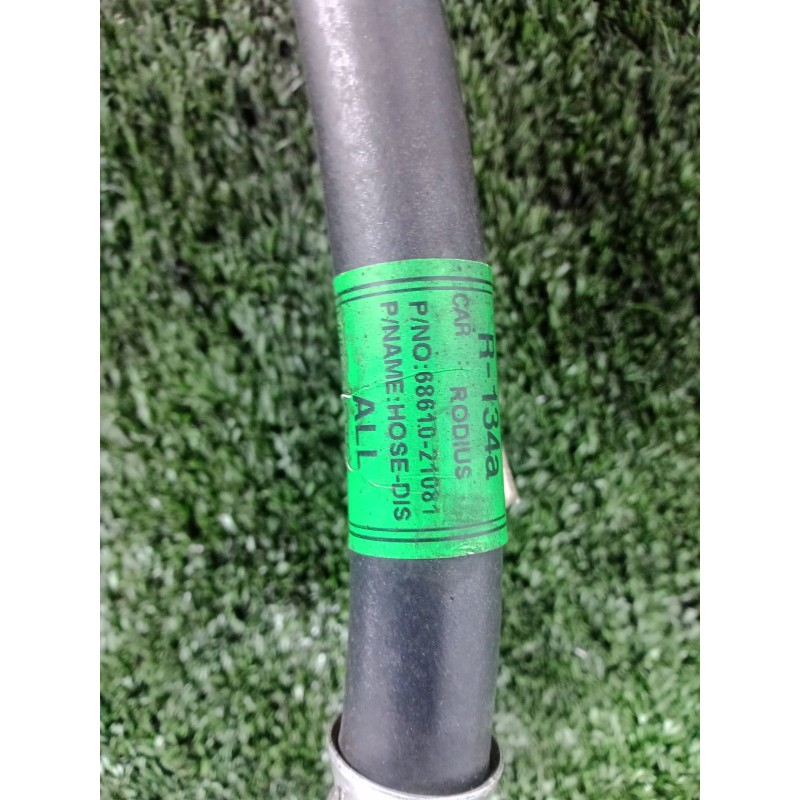 Recambio de tubos aire acondicionado para ssangyong rodius 2.7 turbodiesel cat referencia OEM IAM 6861021081  