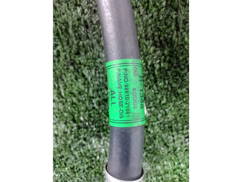 Recambio de tubos aire acondicionado para ssangyong rodius 2.7 turbodiesel cat referencia OEM IAM 6861021081  