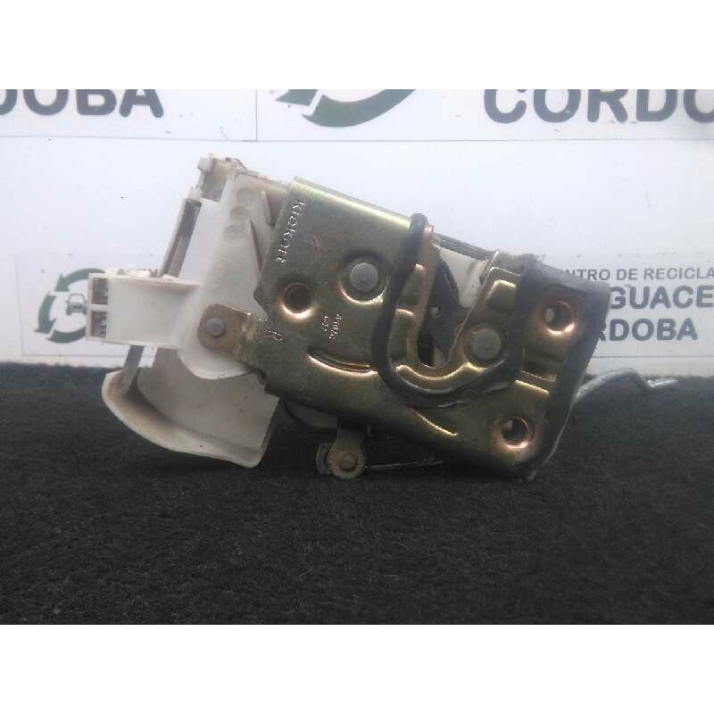 Recambio de cerradura puerta delantera derecha para toyota avensis berlina (t 22) 2.0 turbodiesel cat referencia OEM IAM  KIEKER
