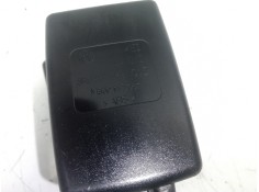 Recambio de enganche cinturon trasero izquierdo para seat ibiza sc (6j1) 1.2 tdi referencia OEM IAM 6R0857739 + ENGANCHE.CENTRAL 2