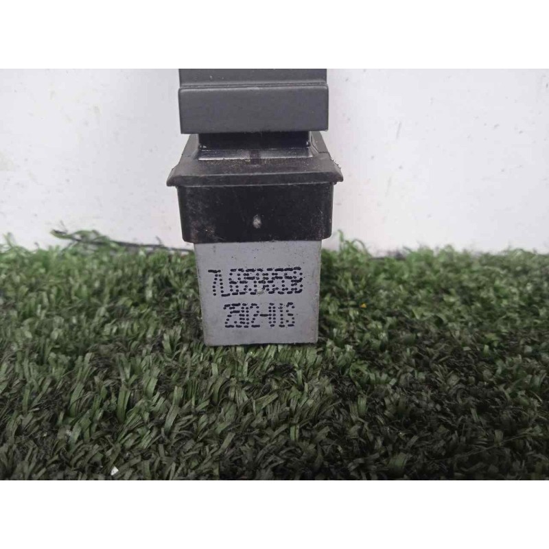 Recambio de mando elevalunas trasero derecho para seat leon (1p1) 2.0 tdi referencia OEM IAM 7L6959855B  