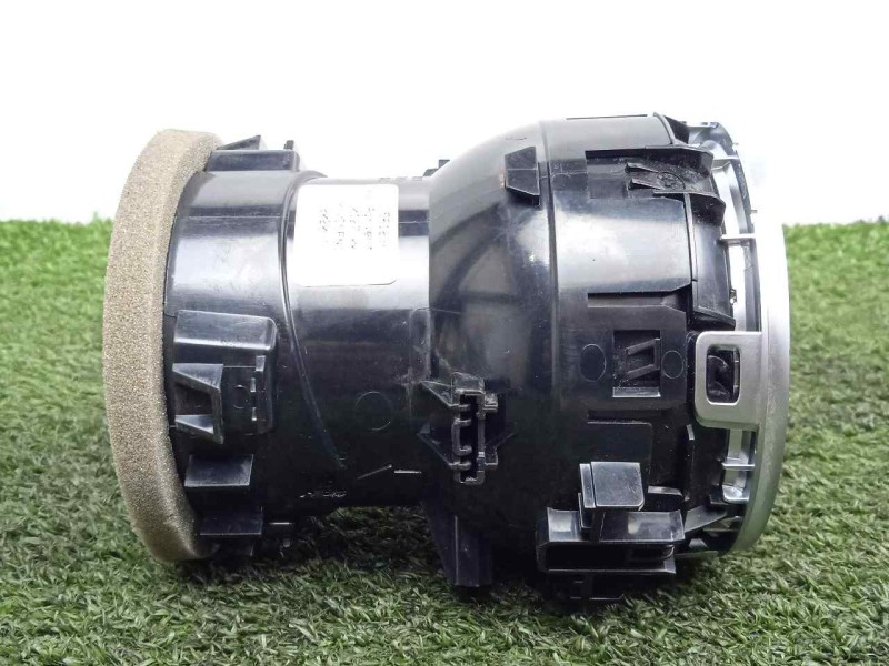 Recambio de aireador delantero central para alfa romeo stelvio (630) 2.2 jtdm cat referencia OEM IAM 1561236810  