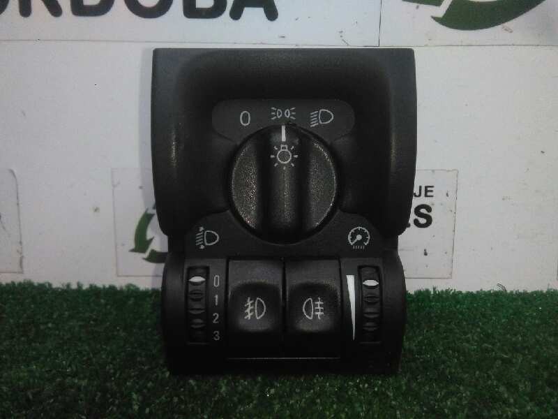 Recambio de interruptor luces para opel vectra b caravan 1.8 16v referencia OEM IAM 90569814-53142807  