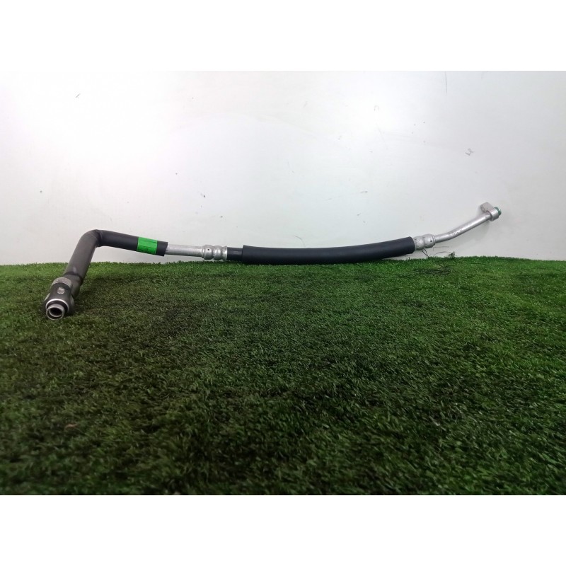 Recambio de tubos aire acondicionado para ssangyong rodius 2.7 turbodiesel cat referencia OEM IAM 6862021001  