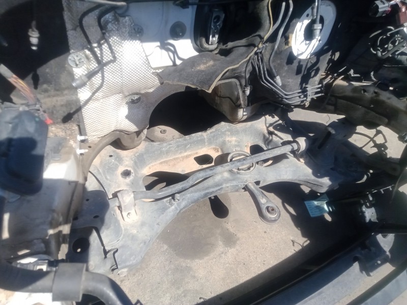 Recambio de puente delantero para seat leon (5f1) 1.6 tdi referencia OEM IAM  CUNA MOTOR DELANTERA 