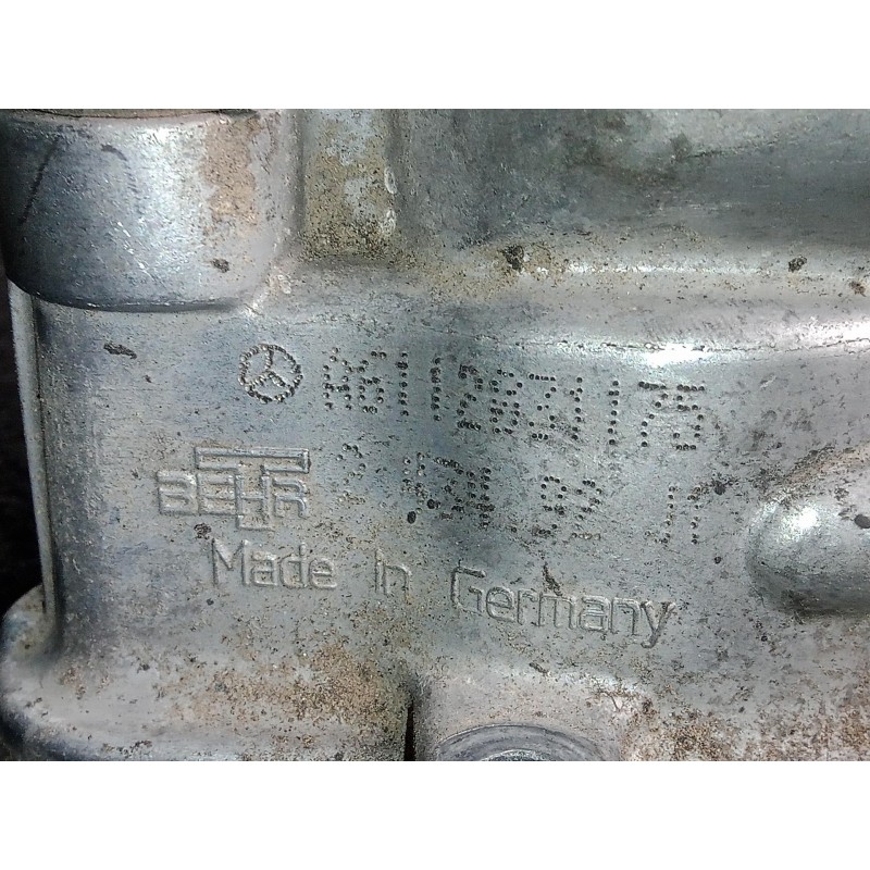 Recambio de termostato para mercedes-benz clase s (w220) berlina 3.2 cdi cat referencia OEM IAM A6112031175  