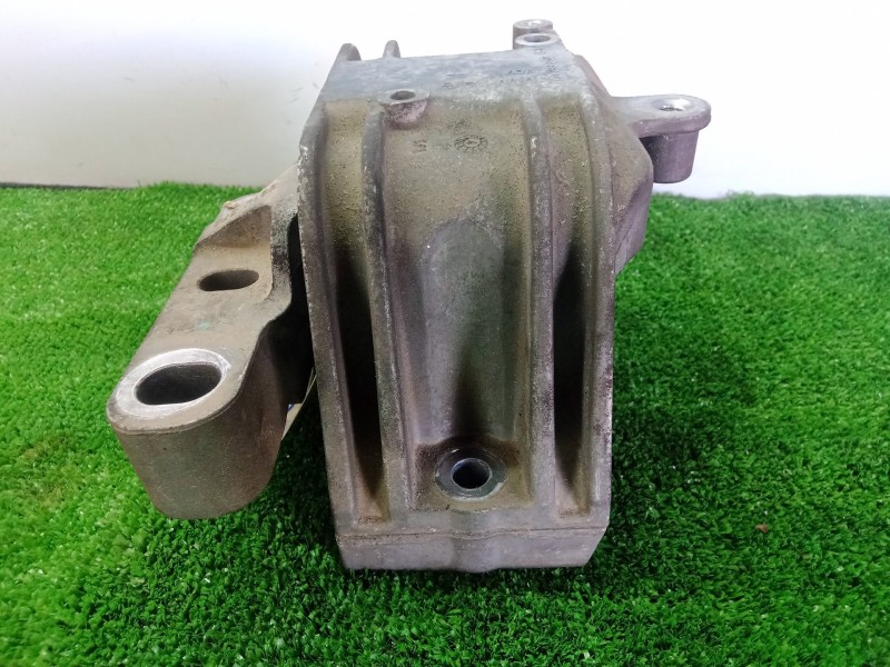 Recambio de soporte motor para volkswagen touran (1t1) 1.9 tdi referencia OEM IAM 1K0199262  